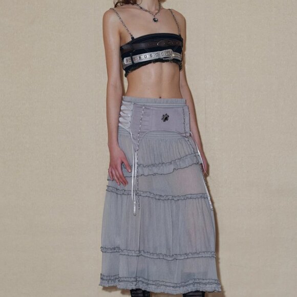 Semi-sheer Tiered Skirt (With Lace Shorts） - Picture 3 of 6
